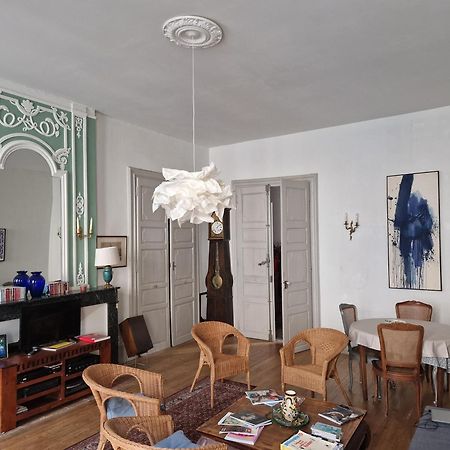Charming Apartment - Lectoure - Gers Bagian luar foto